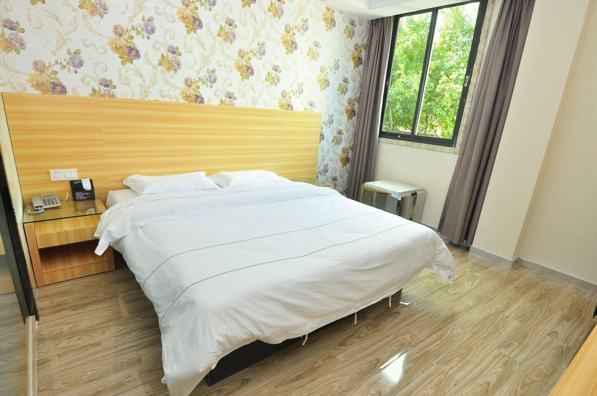 Jiamei Hotel Гуанчжоу Екстер'єр фото